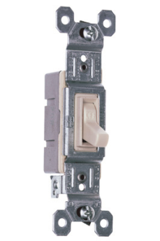 Pass & Seymour TradeMaster 660-LAG Single Pole Self-Grounding Toggle Switch 120 VAC 15 A 1/2 hp