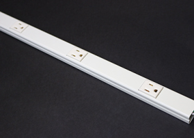 Wiremold V20GB606 6' 12 Outlet Strip Plugmold 15A 125V Ivory