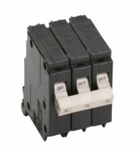 Cutler-Hammer CH315 15A 3-Pole 240V 10kA Plug-On Circuit Breaker with Common Trip